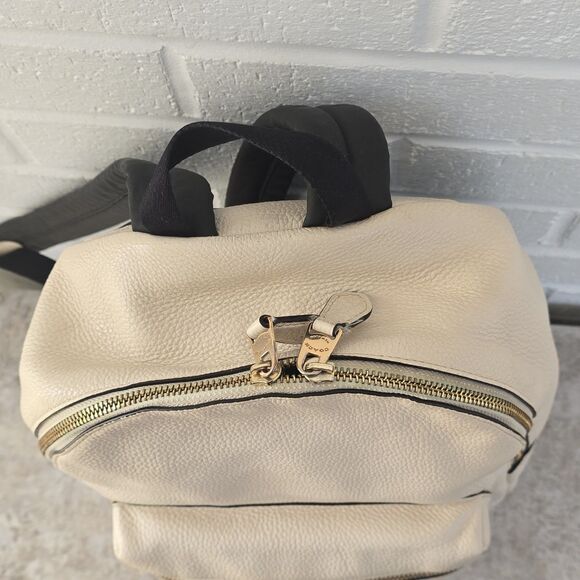 Coach Ivory Pebbled Leather Backpack Zipper Accent Gold Hardware main image 15